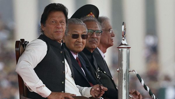 ఆర్టికల్ 370 రద్దు, ప్రపంచం ముందు పాకిస్థాన్ ఏకాంగి, చైనా సైలెంట్, ఏం చెయ్యాలి, దెబ్బకు !