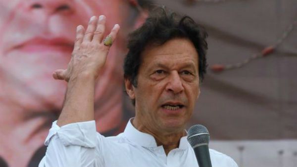 130 ఏళ్లుగా కొనసాగుతున్న దుష్టశక్తుల దహన ఉత్సవం..ఈ సారి ఎవరిని కాల్చారంటే..?