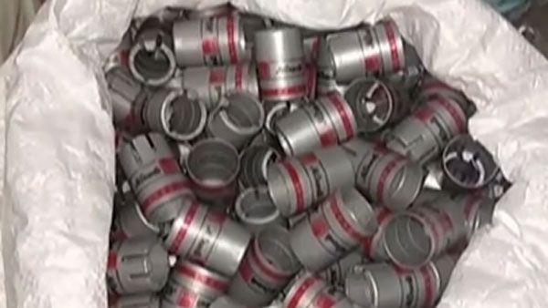 ఏమీ తెలివితేటలు గురూ.. స్పిరిట్, క్యారమిల్‌తో మందు తయారీ, ఎక్సైజ్ పోలీసులకు చిక్కిన కేటుగాళ్లు