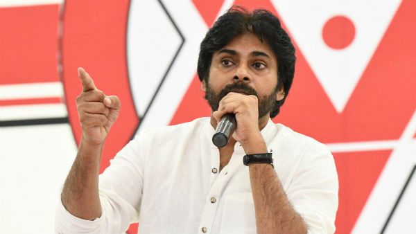 పవన్ షాకింగ్ డెసిషన్: వైసీపీ సోషల్ మీడియాపై సైబర్ క్రైం పోలీసులకు ఫిర్యాదు..లీగల్ నోటీసులు?