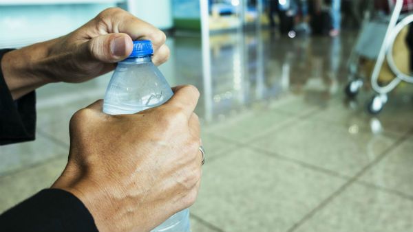 1,2,3.. మరో 37 రోజులే.. రైళ్లలో ఇక అవి నిషేధం..!! గాంధీ జయంతి డెడ్‌లైన్