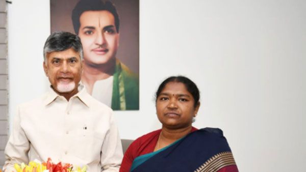 సీతక్క మనసంతా చంద్రన్నతోనే .. టీడీపీ అధినేతను కలిసిన కాంగ్రెస్ ఎమ్మెల్యే