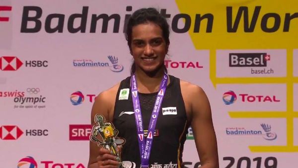 భరతమాత నుదిట మెరిసిన తెలుగు సింధూరం .. రాకెట్ ఝుళిపించి చరిత్ర సృష్టించిన బ్యాడ్మింటన్ స్టార్