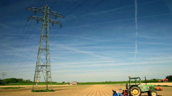 తెలంగాణ ప్రభుత్వం కరెంటు బాకీలు.. ఎన్ని కోట్లంటే.. కష్టాల్లో విద్యుత్ పంపిణీ సంస్థలు..!