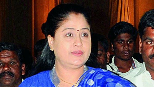 బీజేపీలోకి విజయశాంతి..మాజీ డిప్యూటీ సీఎం : మాజీ ఎంపీలు..ఎమ్మెల్యేలు సైతం: 18న ముహూర్తం..!!