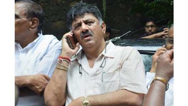 ట్రబుల్స్‌లో ట్రబుల్ షూటర్: డీకేను అరెస్టు చేసిన ఈడీ..ఈయన్నైనా కాపాడుకోగలదా..?