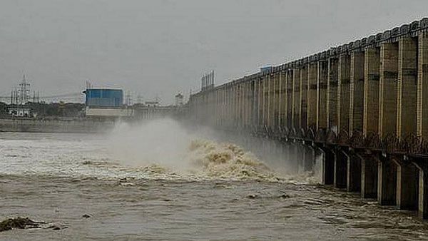 సెకెండ్ ఇన్నింగ్: మహారాష్ట్రలో భారీ వర్షాలు..గోదావరికి మళ్లీ వరదపోటు..ధవళేశ్వరం ఫుల్!