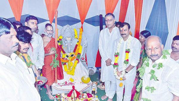 దటీజ్ హరీశ్ రావు.. మాటిచ్చారు.. సర్‌ప్రైజ్ గిఫ్ట్ ఇచ్చారు..!