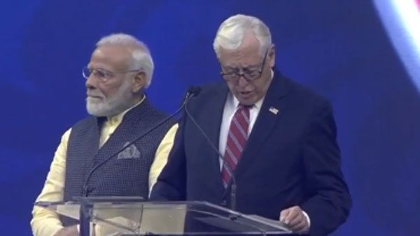 హోడీ మోడీ: 'అమెరికాకు భారత్ అత్యంత నమ్మకమైన స్నేహితుడు'