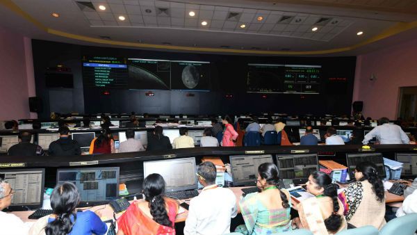 14 రోజులు కీలకం: ల్యాండర్‌తో కనెక్ట్ అయ్యేందుకు శాస్త్రవేత్తల ప్రయత్నం