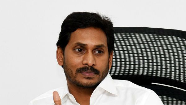 జగన్ కోరుకున్నదే జరుగుతోందా : అటు సీబీఐ..ఇటు ఈడీ : టార్గెట్ టీడీపీ..వారు చిక్కుకుంటారా..!!