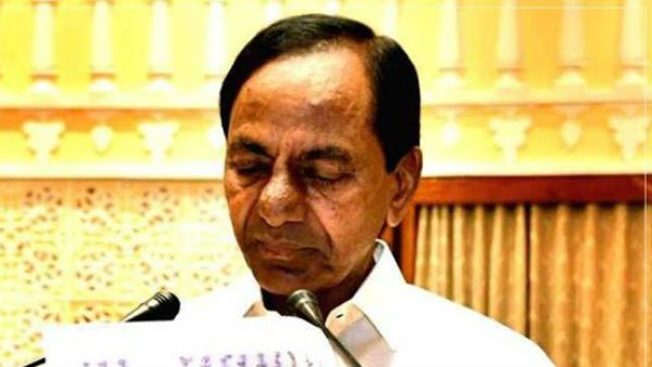 త్వరలో 57 ఏళ్ల వృద్ధులకు పెన్షన్ అమలు, ఆయుష్మాన్ భారత్ కన్నా ఆరోగ్య శ్రీ మిన్న : కేసీఆర్