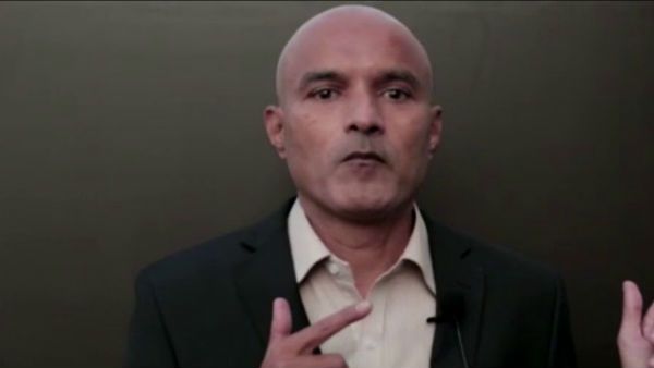 రేపే కుల్‌భూషన్ జాదవ్‌కు కాన్సులేట్ యాక్సెస్... నిబంధనలతో కూడిన యాక్సెస్‌ను అంగీకరించమన్న భారత్