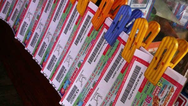 లాటరీ బొనాంజా : రాత్రికి రాత్రే కోటీశ్వరులైన సేల్స్‌మెన్..ఎంత గెలిచారంటే..?