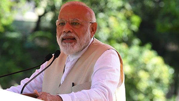 ఈ-సిగరేట్లతో ఆరోగ్యానికి చేటు.. లతా మనందరీ ‘దీదీ’... మన్‌కీ బాత్‌లో మోడీ