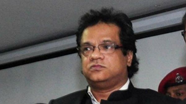 NRC కోఆర్డినేటర్‌ పై ఎఫ్ఐఆర్ నమోదు...అసలైన పౌరులను తొలగించారంటూ ఫిర్యాదు