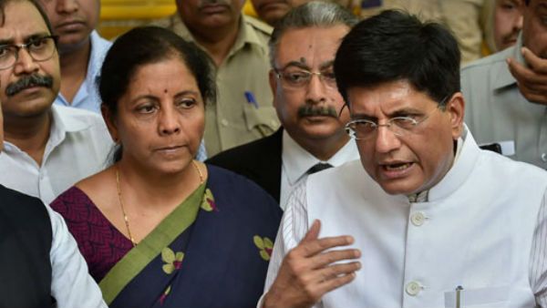 గురుత్వాకర్షణ కనుగొనేందుకు ఐన్‌స్టీన్‌కు మ్యాస్ సాయ పడలేదు.. నిర్మలాకు పియూష్ బాసట