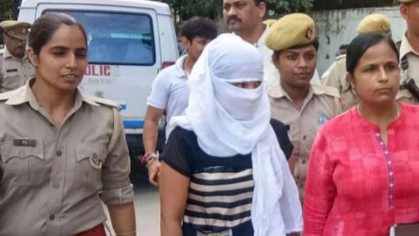 బాధితురాలే నేరస్థురాలు...? చిన్మయానంద కేసులో ట్విస్ట్... లా విద్యార్థిని అరెస్ట్...!