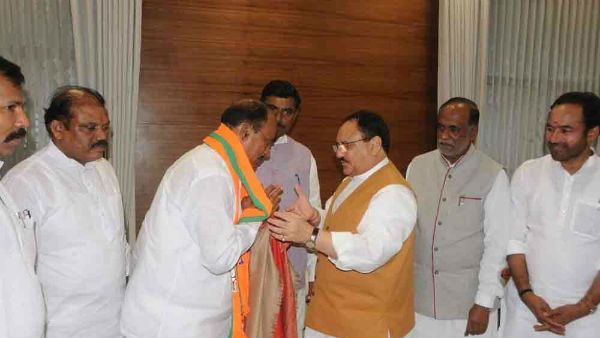 టీడీపీ అంటే ఆంధ్రా పార్టీ అని కేసీఆర్ ముద్ర వేశారు ..అందుకే బీజేపీలో చేరానన్న రేవూరి