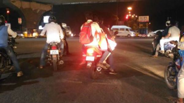 ట్రిపుల్ రైడింగ్.. ట్రాఫిక్ పోలీస్‌పై దాడి.. పరుగెత్తించి కొట్టారు..!