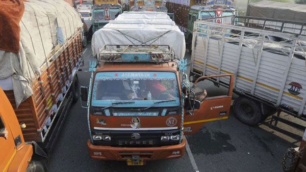 అడ్డంగా దొరికాడు: దేశంలోనే ఈ ట్రక్కు డ్రైవర్‌కు భారీ జరిమానా..ఎంతో తెలుసా?