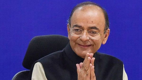 అరుణ్ జైట్లీ పెన్షన్ రాజ్యసభ నాలుగో తరగతి ఉద్యోగులకు ఇవ్వాలని ఉదారత చాటుకున్న కుటుంబం