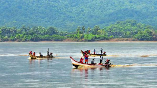 మరోసారి బోటు వెలికితీత ప్రయత్నాలు..