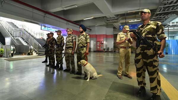 విమానాశ్రయాలే టార్గెట్: ఢిల్లీలో నలుగురు ఉగ్రమూకలు..అలర్ట్ చేసిన ఇంటెలిజెన్స్
