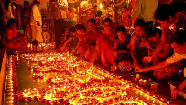 దీపావళి పండుగ వెనుక కథ: ఏ తల్లి బిడ్డను చంపుకోదని భావించిన భూదేవి..