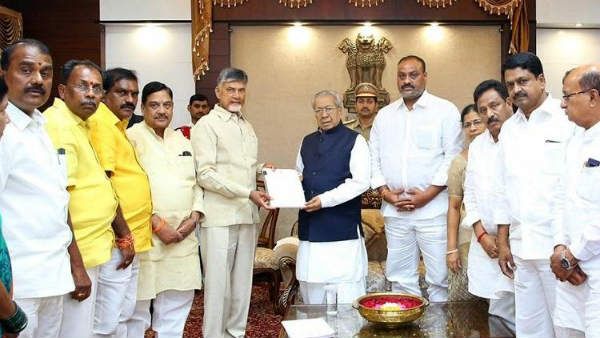 వైసీపీది రాక్షస పాలన ... దేశంలో మరెక్కడా లేదు .. గవర్నర్ కు టీడీపీ నేతల ఫిర్యాదు