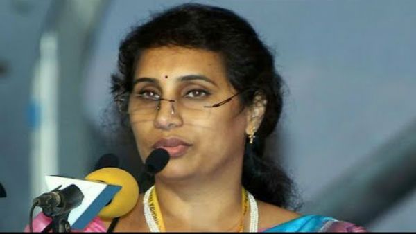 కే ట్యాక్స్ ఎఫెక్ట్: నరసరావుపేట కోర్టుకు కోడెల కూతురు, వసూళ్ల కేసులో లొంగిపోయిన విజయలక్ష్మీ