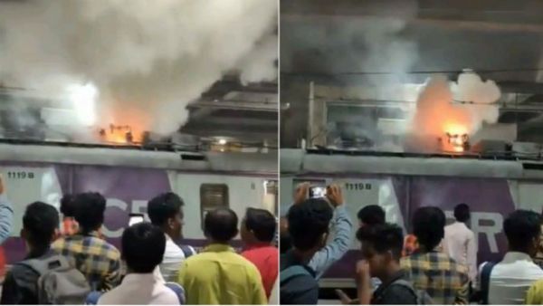 లోకల్ రైలులో చెలరేగిన మంటలు: ఉద్దేశపూరకమేనా? బ్యాగును విసిరేయడం వల్లే!