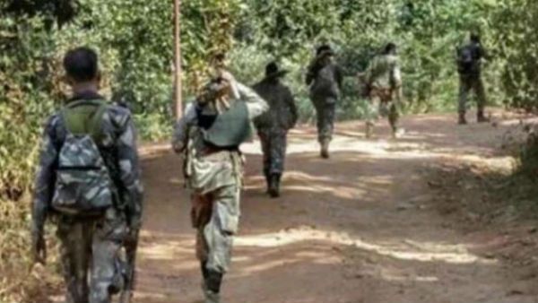 మహారాష్ట్రలో విధ్వంసం సృష్టించేందుకు మావోల ప్లాన్, కుట్రభగ్నం చేసిన పోలీసులు