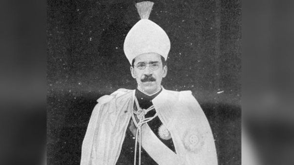 నిజాం ఆస్తులపై యూకే కోర్టు సంచలన తీర్పు.. లండన్ బ్యాంకులోని డబ్బు ఎవరికంటే