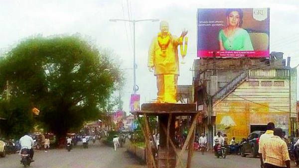 మాచర్లలో టెన్షన్ .. ఎన్టీఆర్ విగ్రహం తొలగింపుతో టీడీపీ ఆందోళన