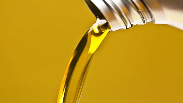 ఆయిల్ కూడా కల్తీ.. గుట్టుచప్పుడు కాకుండా దందా.. టాస్క్‌ఫోర్స్ పోలీసుల దాడులు