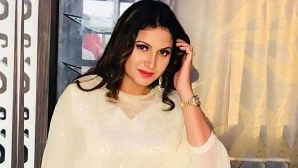 పోలీస్ స్టేషన్ మెట్లెక్కిన టిక్‌టాక్ స్టార్ సొనాలీ.. సొంత చెల్లెలిపై ఫిర్యాదు..!