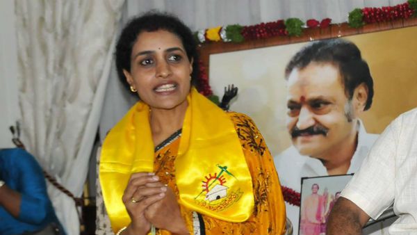 హుజూర్ నగర్ ప్రచారం: ఒకే రోజు సీఎం కేసీఆర్..బాలకృష్ణ: రంగంలోకి సుహాసిని..!