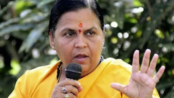 మోడీ-షాపై ఉమా భారతి నిప్పులు: తల్లి కుమార్తె ఆత్మహత్యకు కారణం..బెయిల్ పై ఉన్న ఎమ్మెల్యేతో మద్దతా?