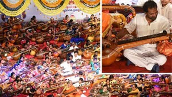 వీణ వాయించిన మంత్రి .. చాలా టాలెంట్ ఉందని ఆశ్చర్యపోయిన వీక్షకులు