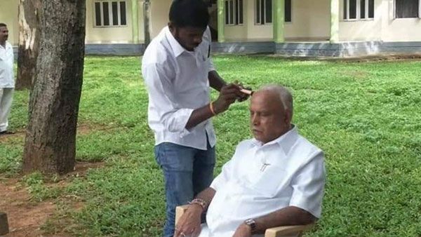 వరదల్లో మునిగిన ఉత్తర కర్ణాటక.. ఫొటో షూట్ లో ముఖ్యమంత్రి