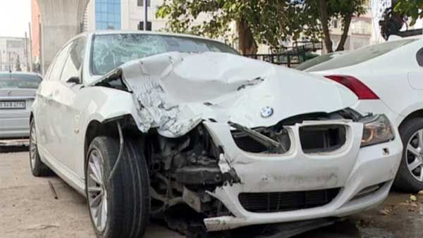 మందేసి, వేగంగా.. రాంగ్‌రూట్‌లో డ్రైవింగ్.. కారు-బైకు ఢీ