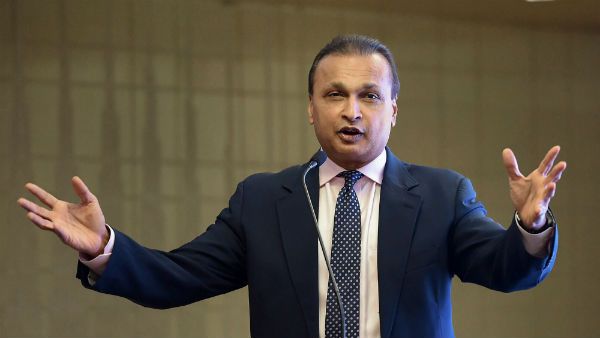 సంచలనం: ఆర్‌కామ్ డైరెక్టర్ పదవికి అనిల్ అంబానీ రాజీనామా