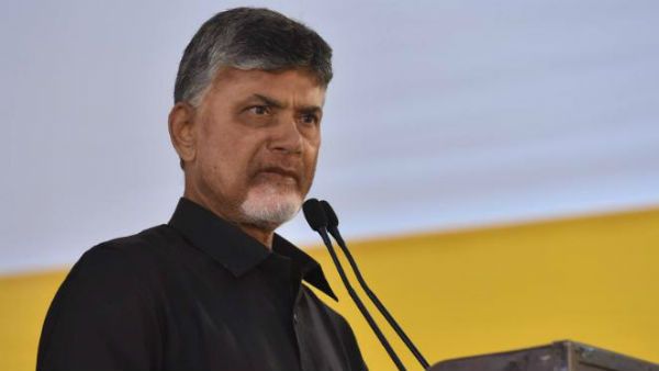 చంద్రబాబు కు కొత్త టెన్షన్: 14 ఏళ్ల స్టే తొలిగింపు..విచారణ షురూ: ఆదాయానికి మించిన ఆస్తుల కేసులో ..!