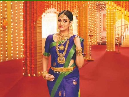 మగువలను ఆకట్టుకొంటున్న టెంపుల్ జ్యువెలరీ.. ట్రెండింగ్‌గా కల్యాణ్ జ్యువెలర్స్ వెడ్డింగ్ కలెక్షన్