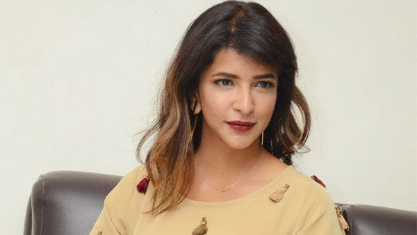 Ayodhya verdict : శాంతి, గౌరవం మరింత వ్యాప్తి చెందాలి .. ట్వీట్ చేసిన మంచు లక్ష్మి