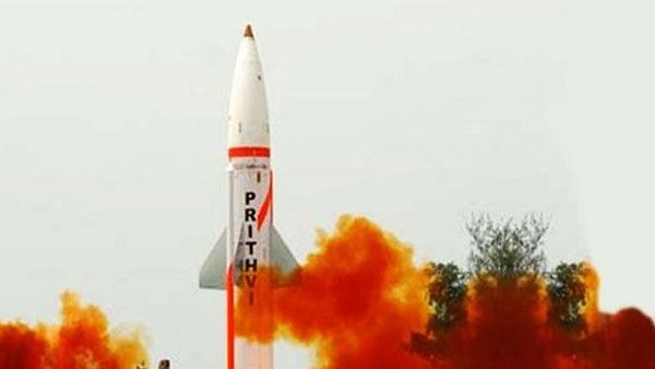 భారత అమ్ముల పొదిలో మరో అస్త్రం: రాత్రివేళల్లో లక్ష్యాలను చేధించగల క్షిపణి ప్రయోగం సక్సెస్