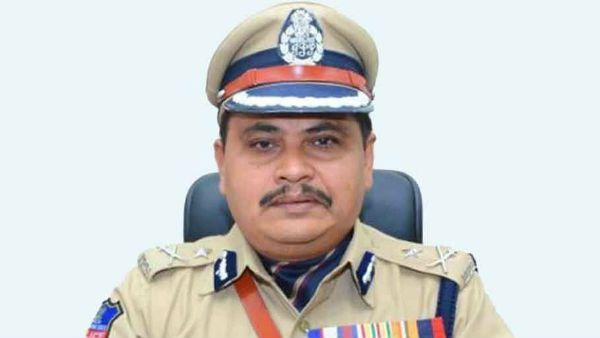 అయ్యప్ప మాల వేసే పోలీసులకు ప్రత్యేక అనుమతులు కుదరవు.. రాచకొండ సీపీ మహేష్ భగవత్