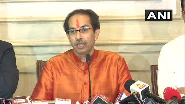 మహారాష్ట్ర నెంబర్‌వన్ కావాలన్నదే లక్ష్యం, రైతులకు భారీ ఉపశమనం, తొలి క్యాబినెట్ సమావేశంలో ఉద్దవ్