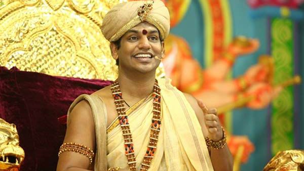 నిత్యానందతో విదేశాలకు పారిపోయిన అక్కాచెల్లెలు, కోర్టుకు ఏం చెప్పారంటే ! చంపేస్తారని భయం!